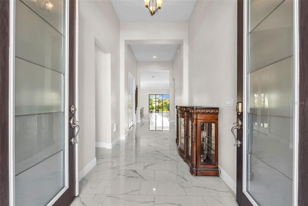 11305 Hawks Fern Dr - Photo 2 of 31