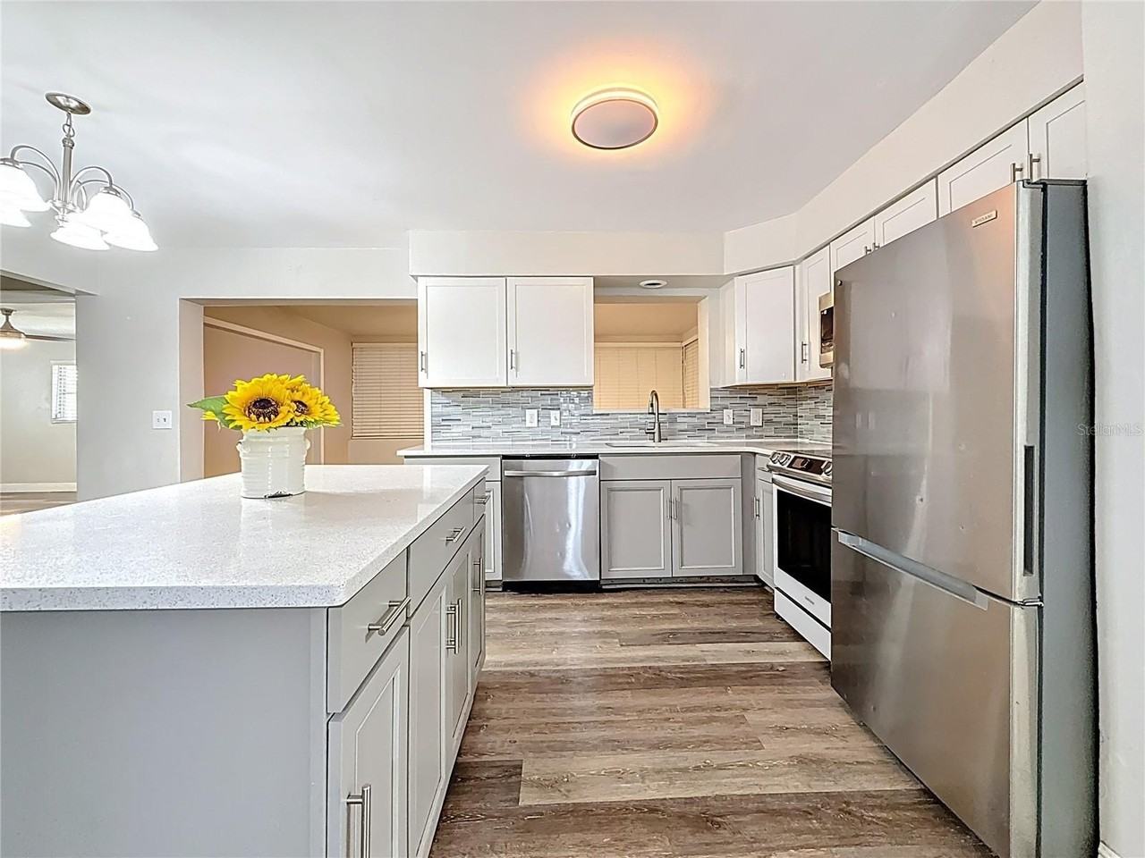 1614 Braund Ave - Photo 6 of 29