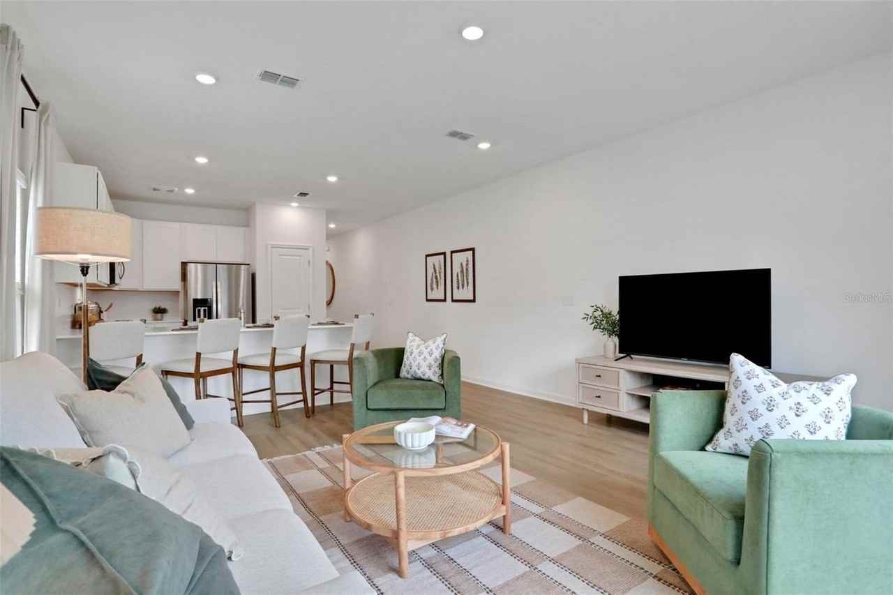 733 Sailor Grove Ln - Photo 2 of 25