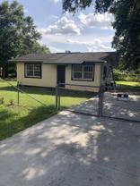 1112 S Bay Ave - Photo 1 of 1