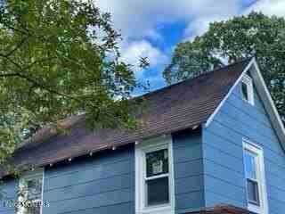 213 Ocean Ave - Photo 3 of 5