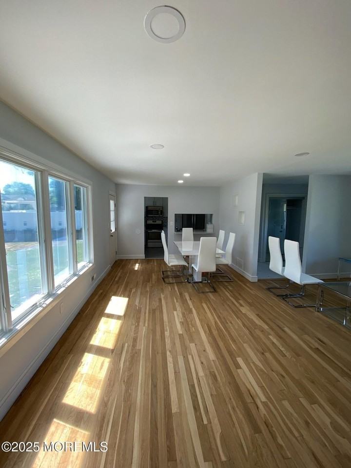 871 Red Oaks Dr - Photo 6 of 15