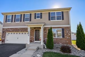 featured image of 1672 Glenbrooke Ln