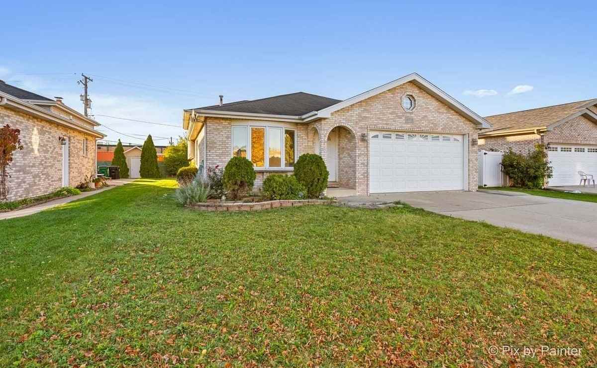 8508 S Oketo Ave - Photo 3 of 36