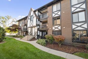 featured image of 13616 Lamon Ave #411