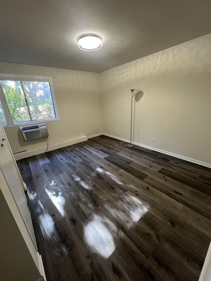 1471 Winslowe Drive #103 - Photo 6 of 9