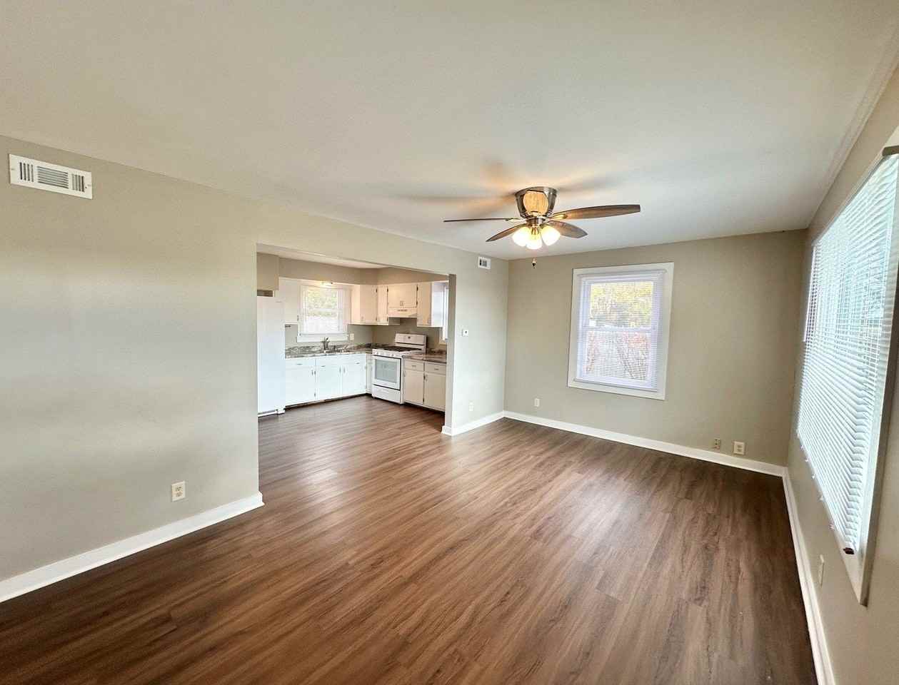 11408 Il Route 120 - Photo 4 of 36