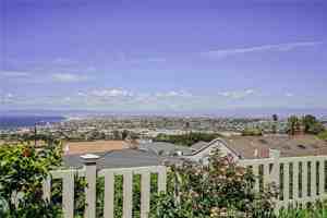 featured image of 117 Paseo De Granada