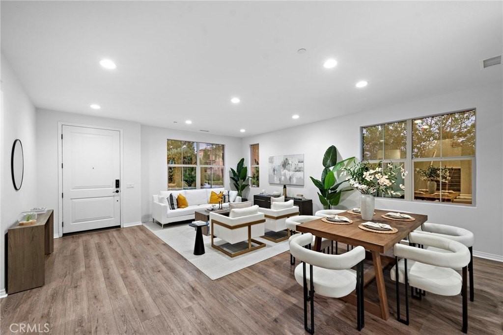 111 Henson - Photo 6 of 24