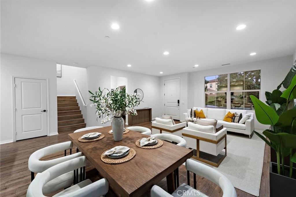 111 Henson - Photo 7 of 24