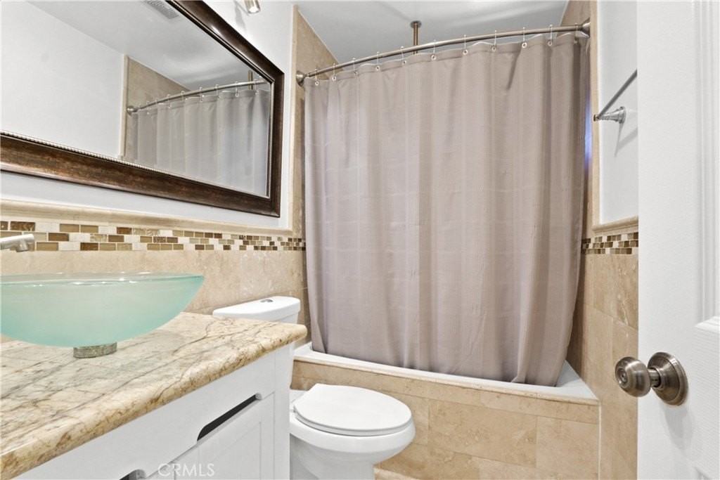 4512 E Rosada St - Photo 4 of 16