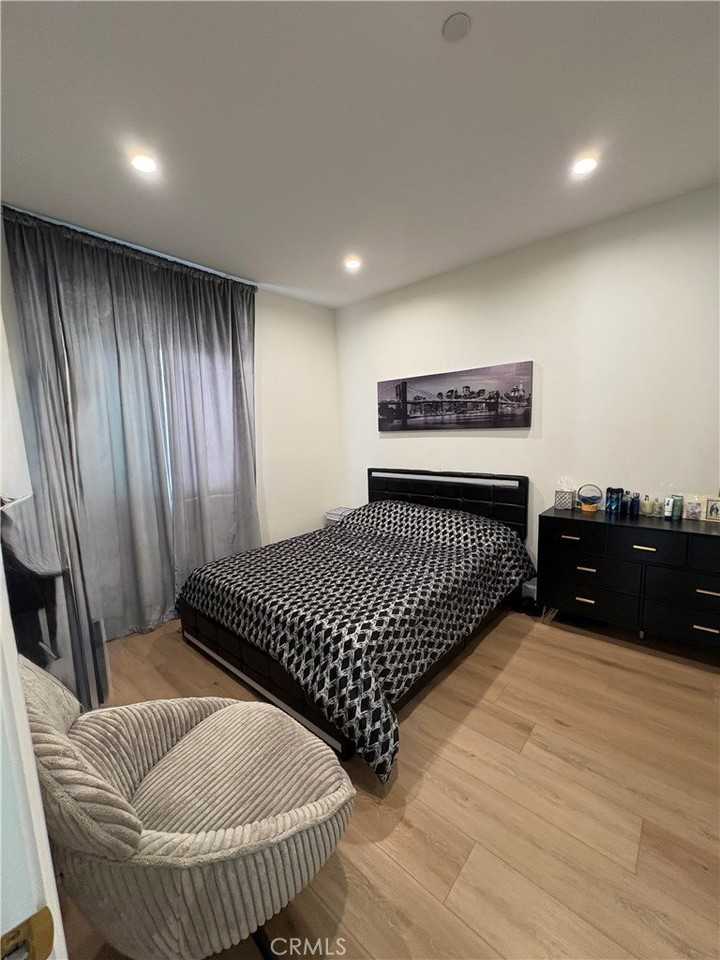 15857 Stare Street - Photo 4 of 7