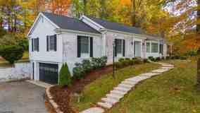 272 Lakeview Dr - Photo 1 of 1