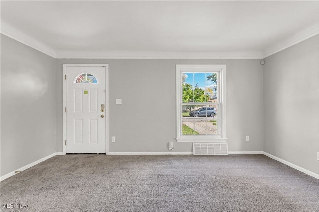 542 Darlington Dr - Photo 3 of 23