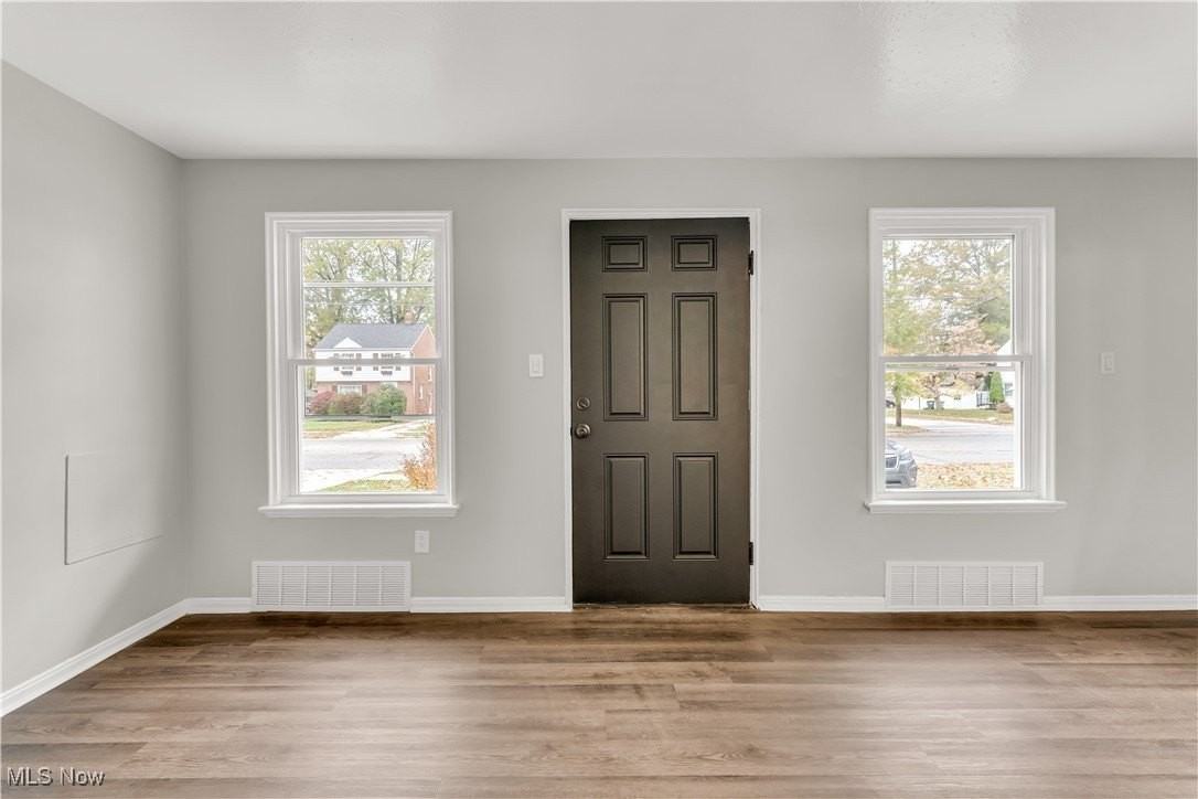 441 East 250th Street - Photo 3 of 24