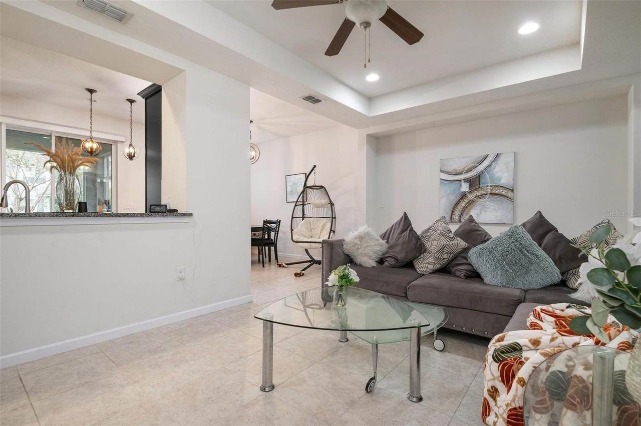 12170 Trailhead Dr - Photo 5 of 28