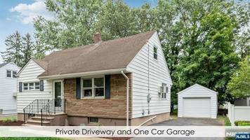 featured image of 464 Dorchester Rd