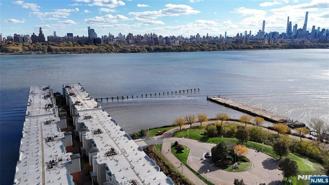 302 The Promenade - Photo 1 of 1