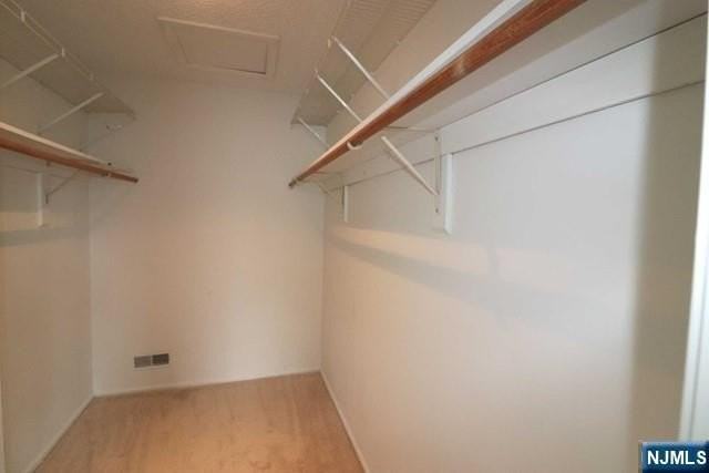 656 Plum Ter - Photo 6 of 10