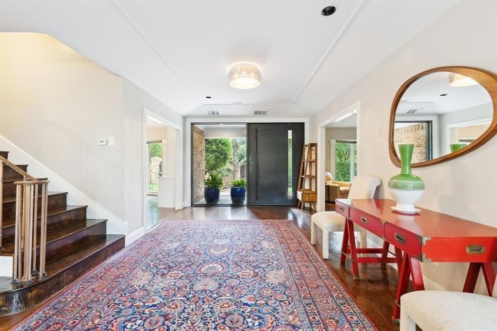 6160 Spring Valley Road - Photo 4 of 40