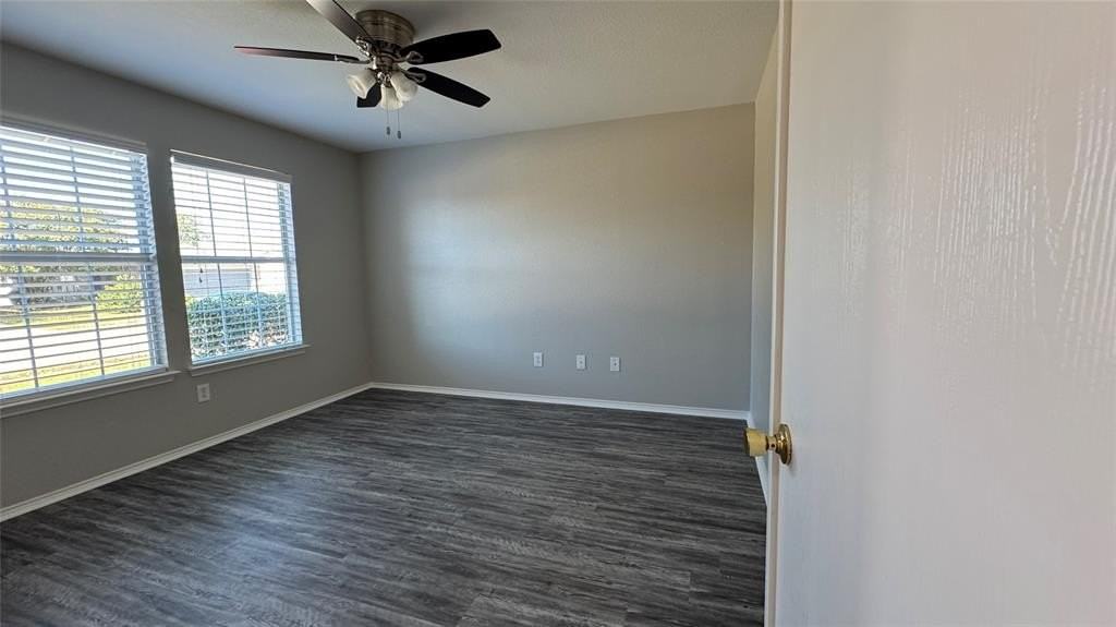 907 Post Oak Trail - Photo 7 of 31