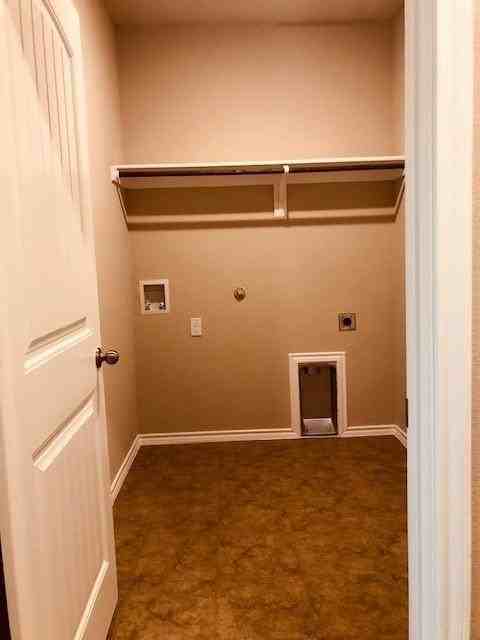 3104 Gillespie Street - Photo 4 of 13