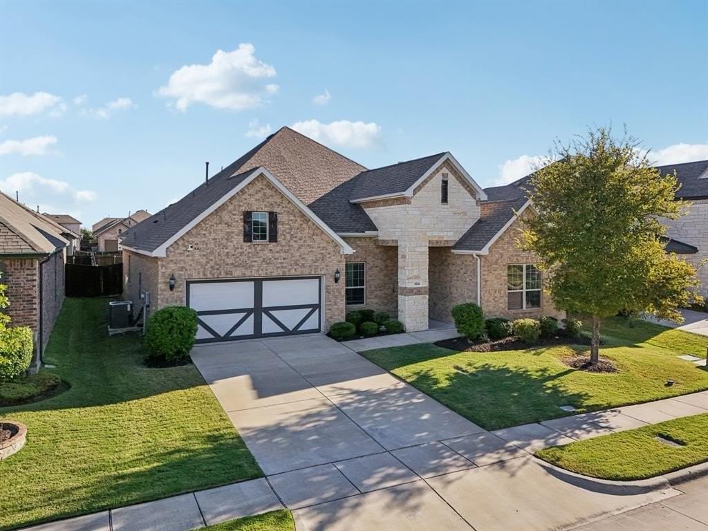 1656 Pegasus Dr - Photo 4 of 29