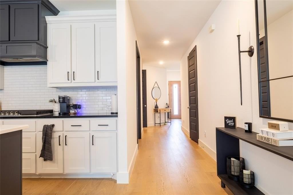 9316 Kendall Ln - Photo 6 of 17