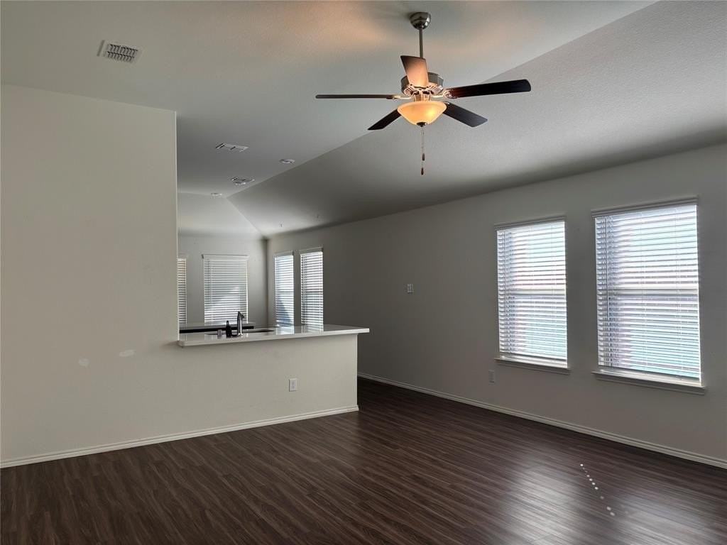 2105 Alamandine Ave - Photo 2 of 21