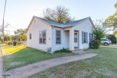 301 S Mockingbird Ln - Photo 1 of 1