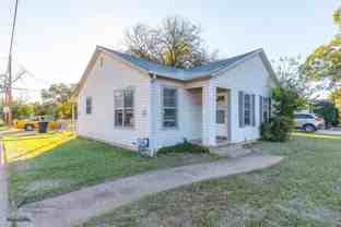 301 S Mockingbird Ln - Photo 1 of 1