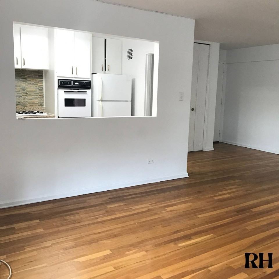 1199 E 53rd St #7B - Photo 6 of 34