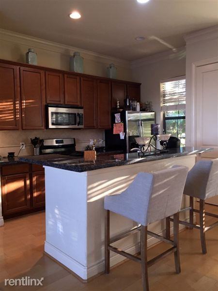 4001 Dallas St - Photo 2 of 13