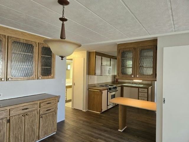 110 49th Ave W #227 - Photo 2 of 4