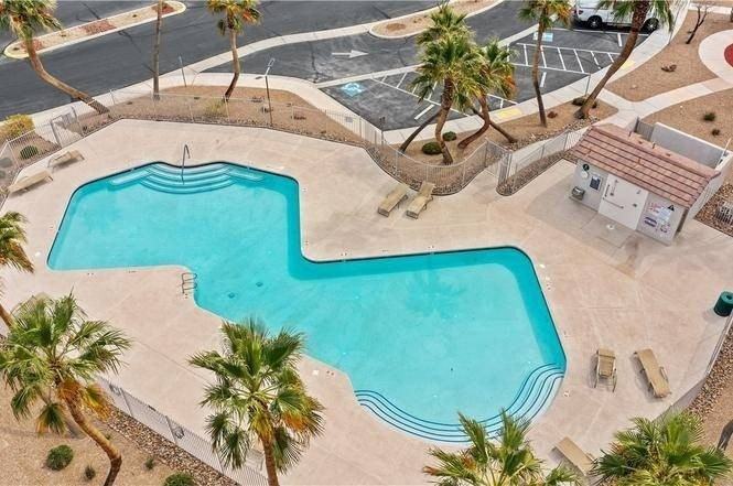 2839 China Cove St - Photo 4 of 30