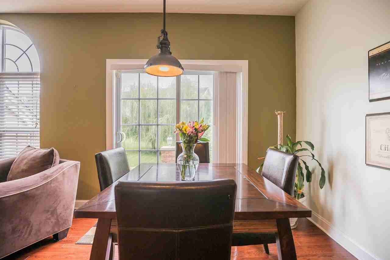 216 Westbrook Dr - Photo 4 of 30