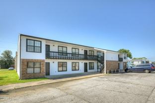 1007 South Saint Louis Avenue #6B - Photo 1 of 1