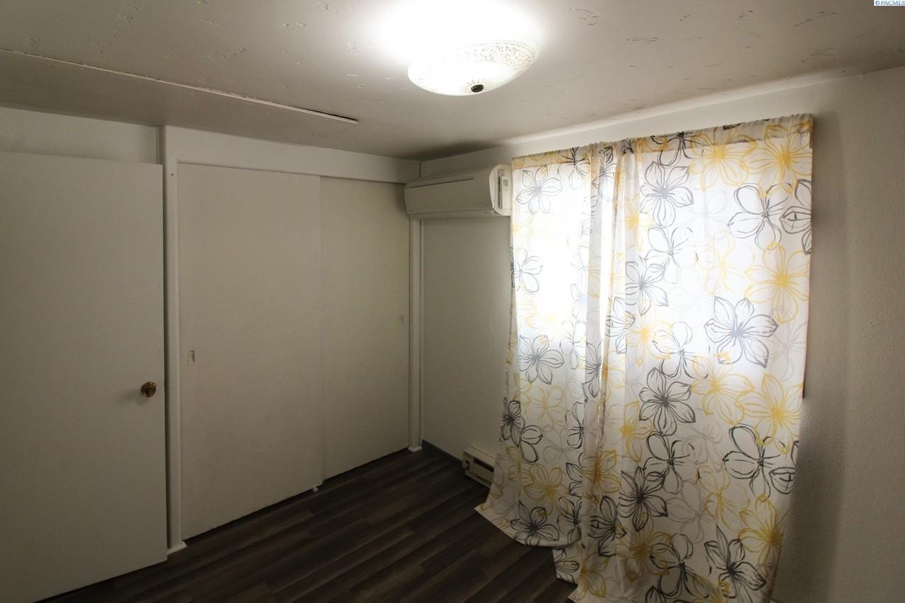 706 Davenport Street - Photo 4 of 9