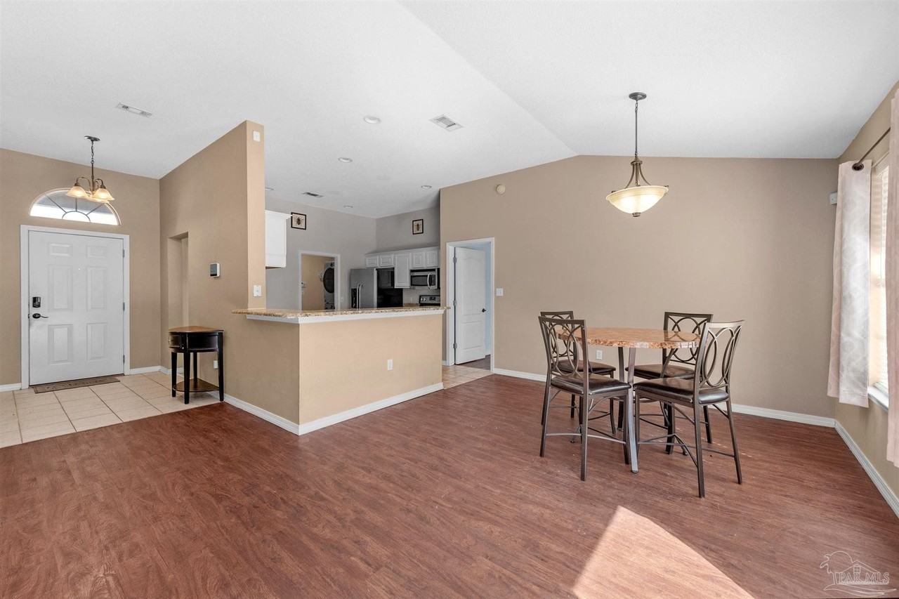 5920 Ashton Woods Cir