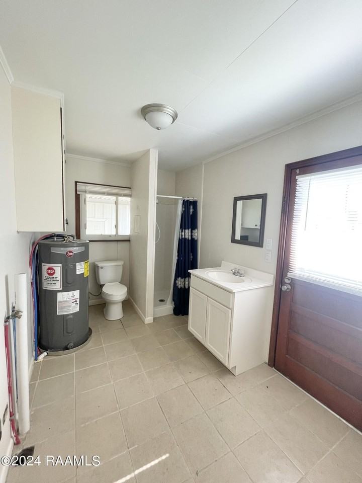 1085 Anse Broussard Hwy - Photo 6 of 12