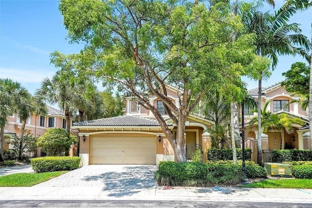 2669 Center Court Dr #3-10 - Photo 2 of 36