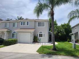 1427 Sw 48th Ter - Photo 1 of 1