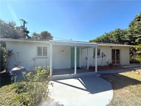 2363 De Soto Ave - Photo 1 of 1