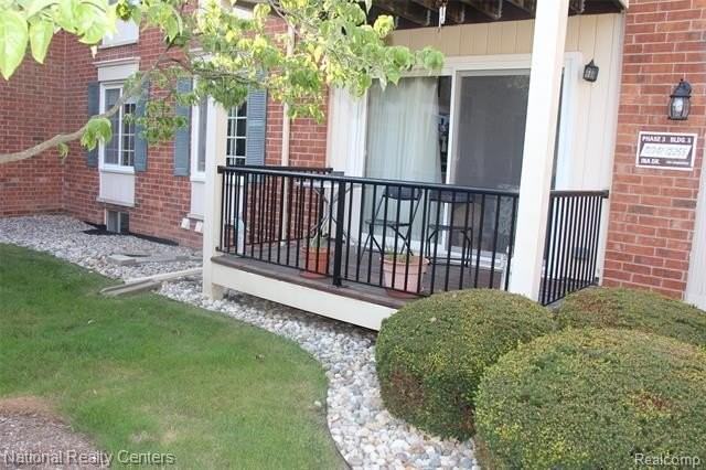 12041 Ina Drive - Photo 3 of 21