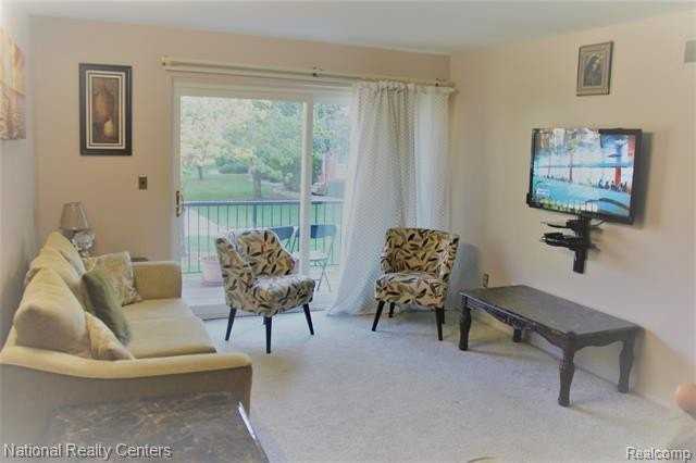 12041 Ina Drive - Photo 6 of 21