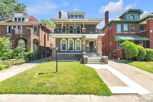 3273 Cortland St - Photo 2 of 31