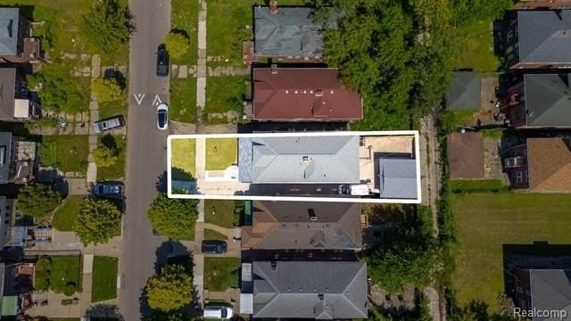 3273 Cortland St - Photo 5 of 31