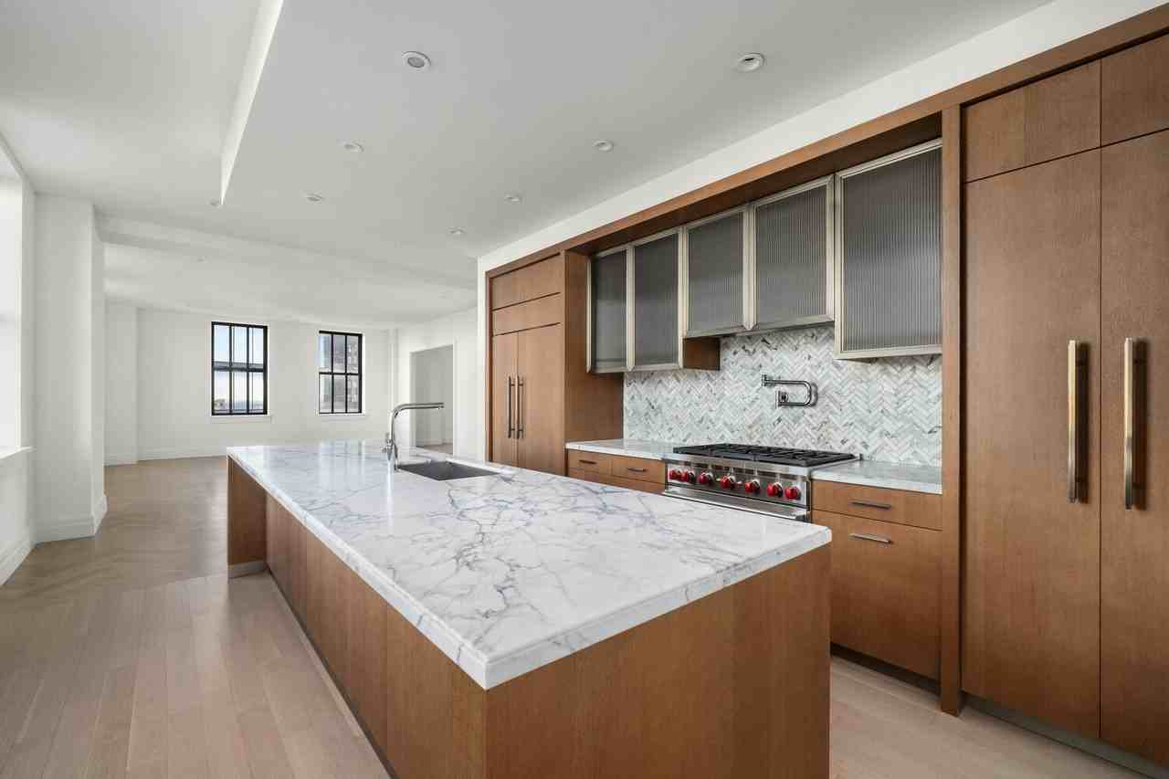 100 Barclay St Apt 24c #24C - Photo 3 of 9