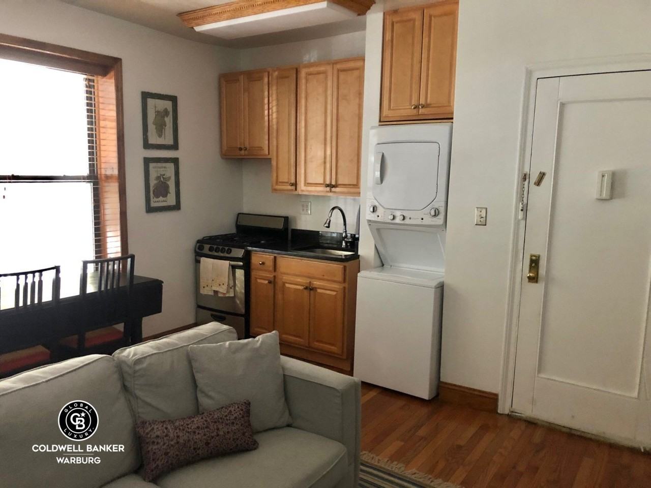 6 E 97th St #1B - Photo 4 of 10