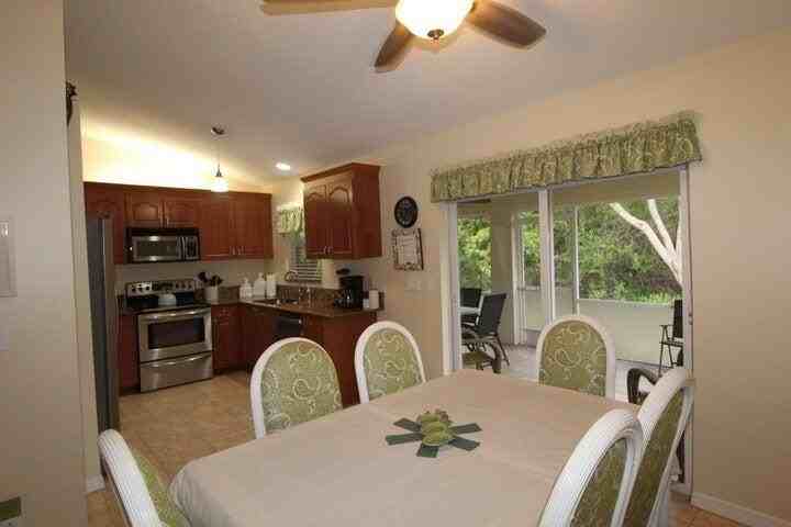 5300 Seagrape Dr - Photo 6 of 17